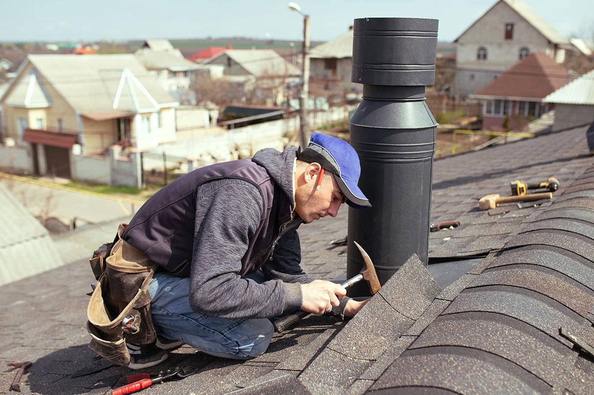 Signs That Your Roof Needs Repair or Replacement